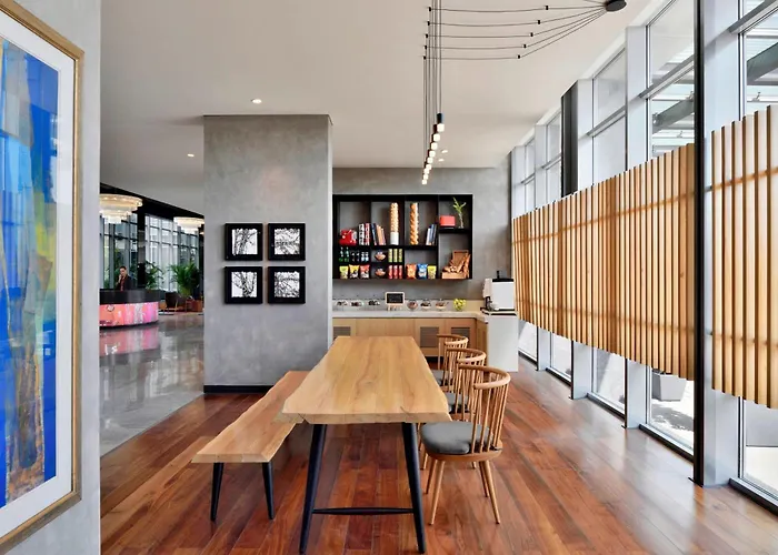Aloft By Marriott New Delhi Aerocity